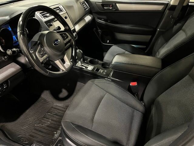 
 2016 Subaru Outback 2.5i Premium full									