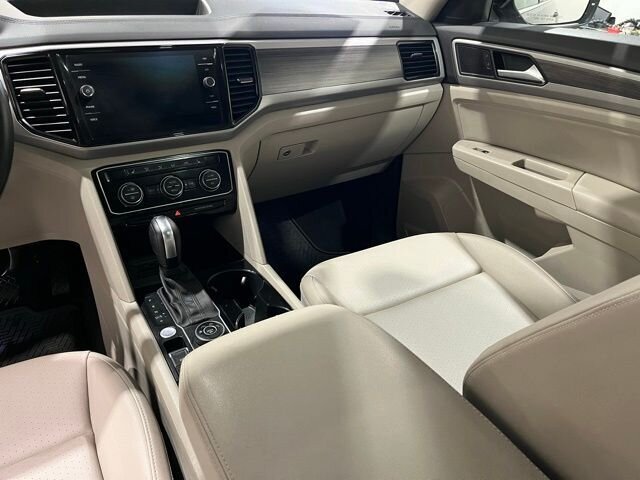 
 2021 Volkswagen Atlas SEL full									