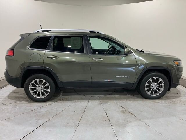 
 2019 Jeep Cherokee Latitude Plus full									