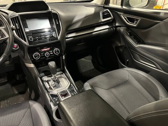 
 2021 Subaru Forester Premium full									