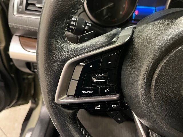 
 2018 Subaru Outback 3.6R Touring full									