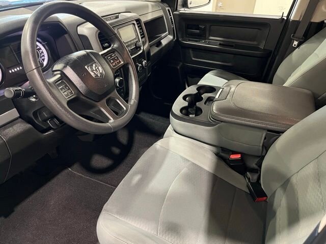 
 2019 RAM 1500 Classic Express full									
