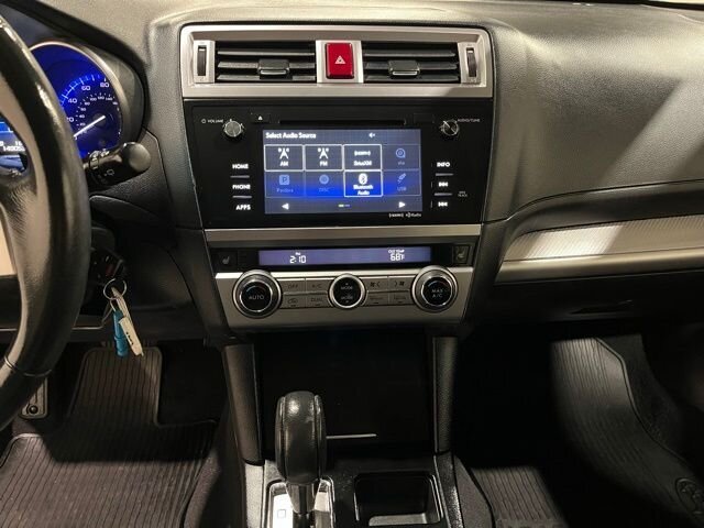 
 2016 Subaru Outback 2.5i Premium full									
