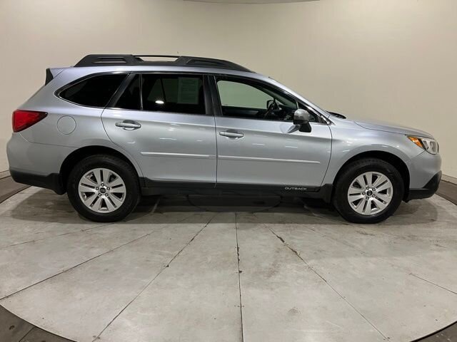 
 2016 Subaru Outback 2.5i Premium full									