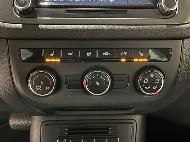 
 2014 Volkswagen Tiguan SEL 4Motion full									