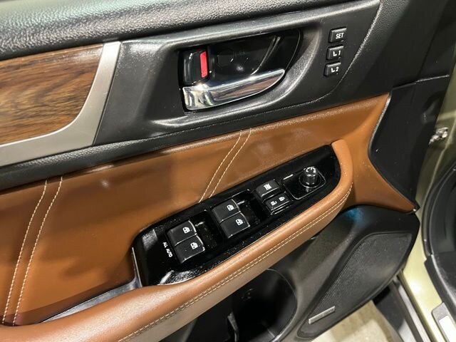 
 2018 Subaru Outback 3.6R Touring full									