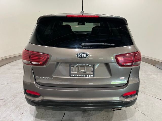 
 2019 Kia Sorento LX full									