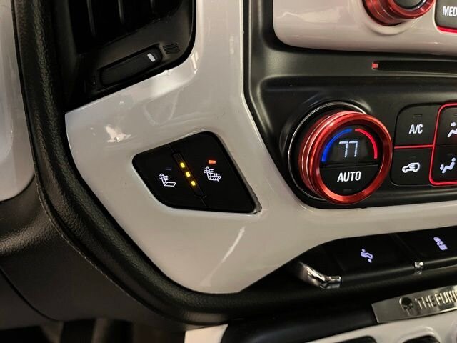
 2015 GMC Sierra 1500 SLT full									