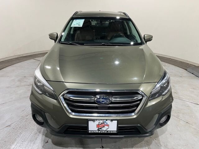 
 2018 Subaru Outback 3.6R Touring full									