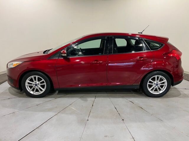 
 2016 Ford Focus SE full									
