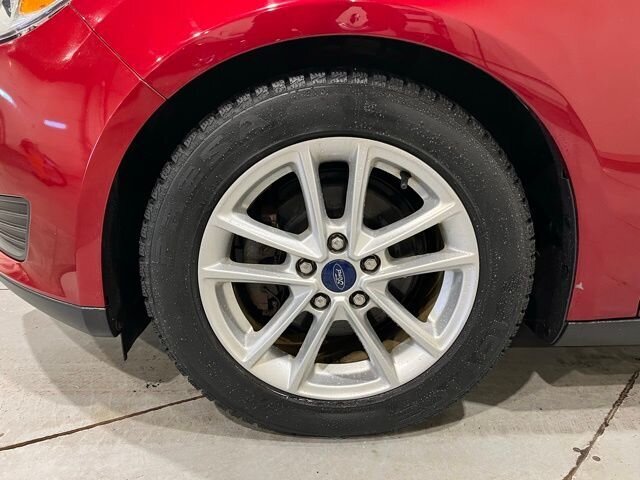 
 2016 Ford Focus SE full									