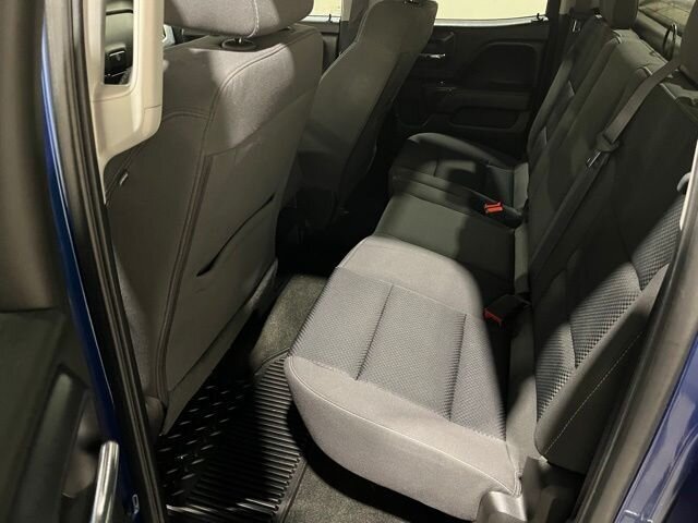 
 2016 GMC Sierra 1500 SLE full									