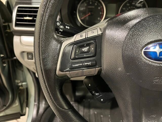 
 2016 Subaru Forester 2.5i Premium full									
