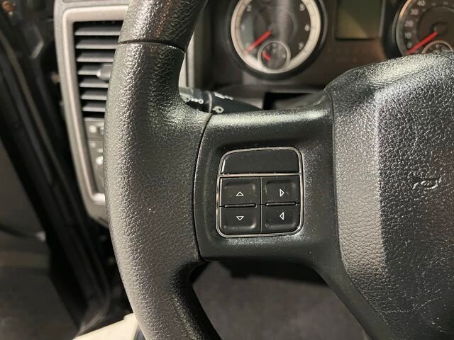 
 2019 RAM 1500 Classic Express full									