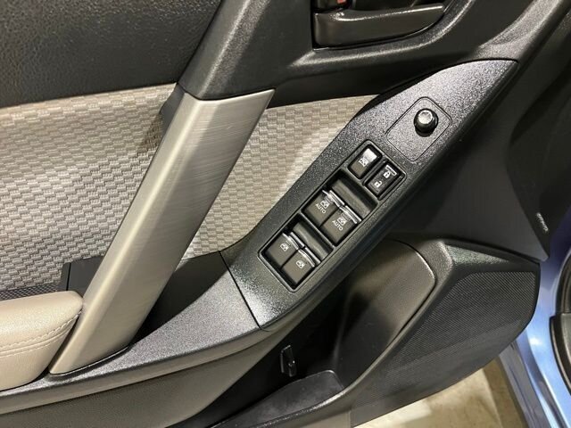 
 2018 Subaru Forester 2.5i Premium full									