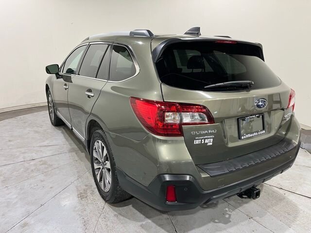 
 2018 Subaru Outback 3.6R Touring full									