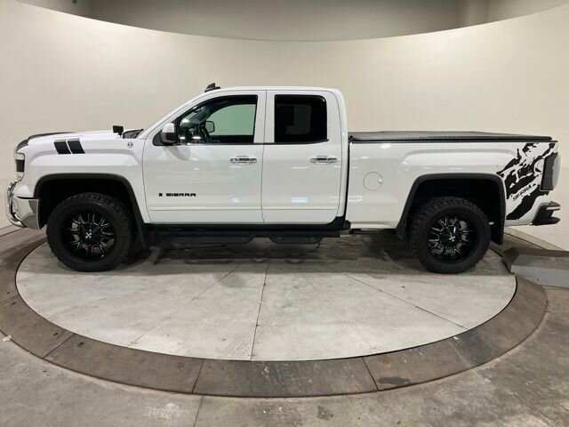 
 2015 GMC Sierra 1500 SLT full									