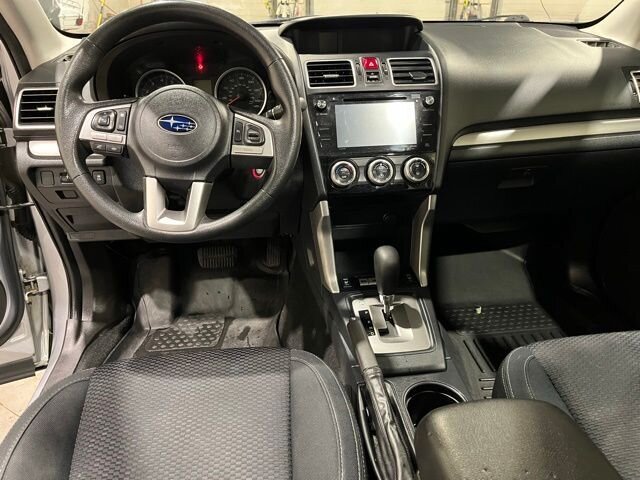 
 2018 Subaru Forester 2.5i Premium full									