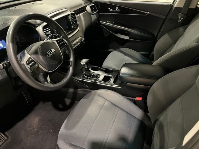 
 2019 Kia Sorento LX full									