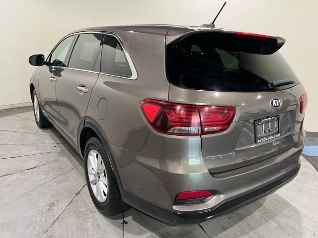 
 2019 Kia Sorento LX full									