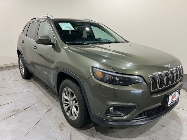 
 2019 Jeep Cherokee Latitude Plus full									