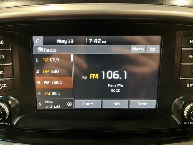 
 2019 Kia Sorento LX full									