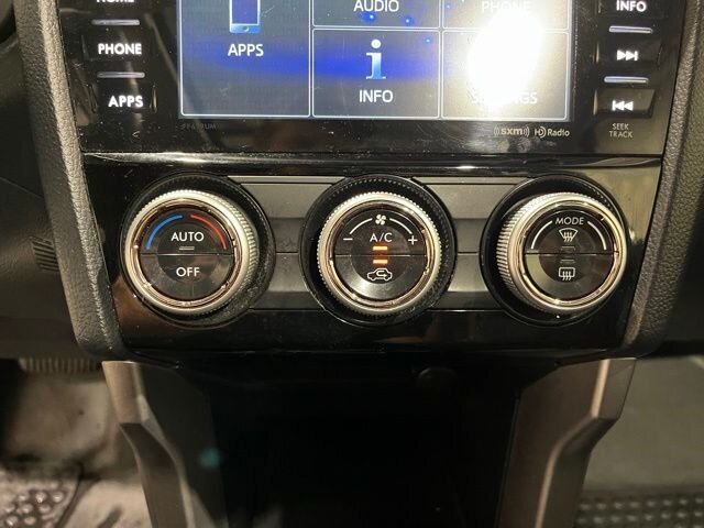 
 2018 Subaru Forester 2.5i Premium full									
