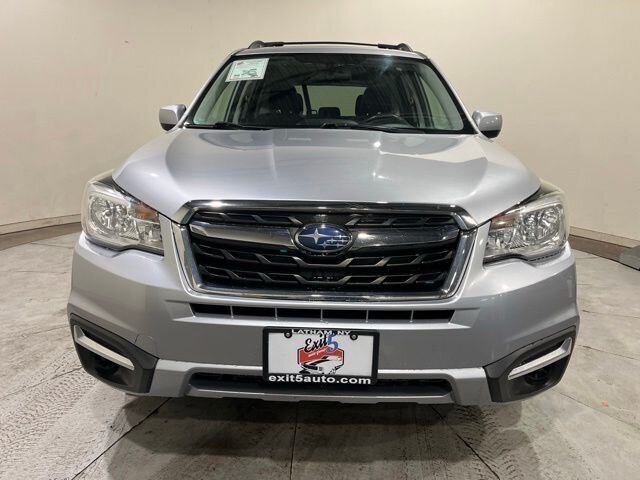 
 2018 Subaru Forester 2.5i Premium full									