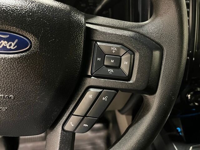 
 2017 Ford F-150 XL full									
