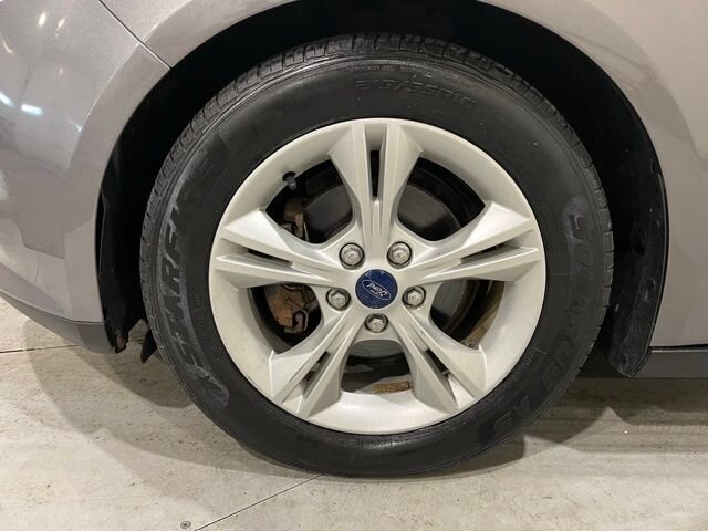 
 2014 Ford Focus SE full									