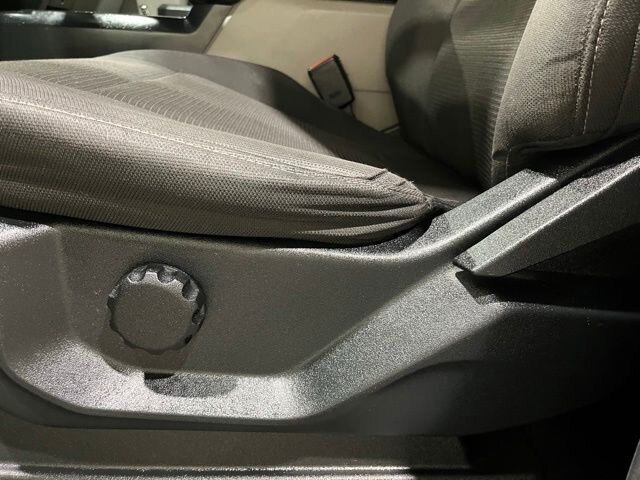 
 2017 Ford F-150 XL full									