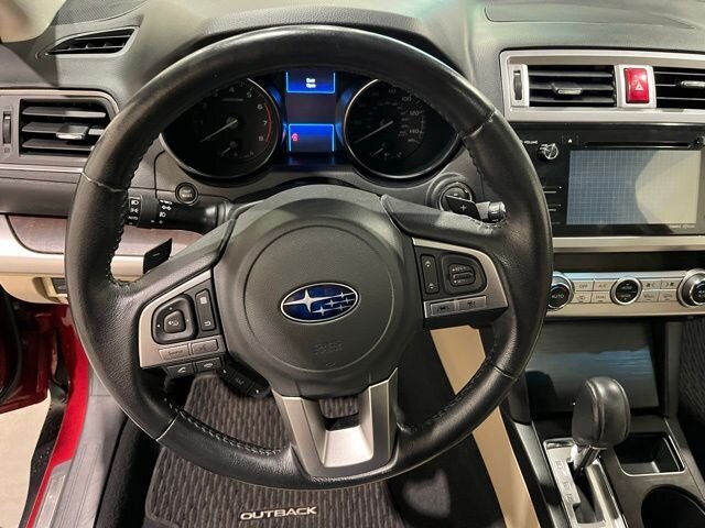 
 2016 Subaru Outback 2.5i Limited full									