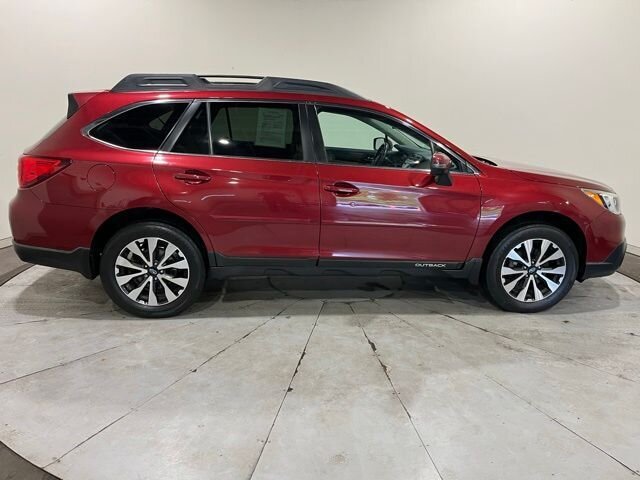 
 2016 Subaru Outback 2.5i Limited full									