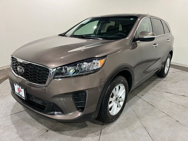 
 2019 Kia Sorento LX full									