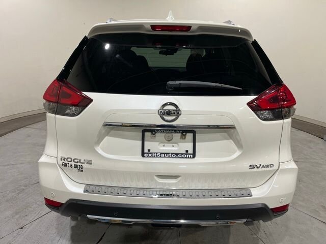 
 2019 Nissan Rogue SV full									