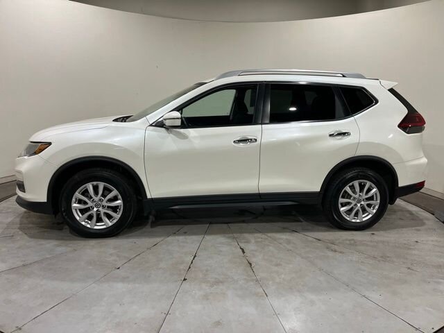 
 2019 Nissan Rogue SV full									