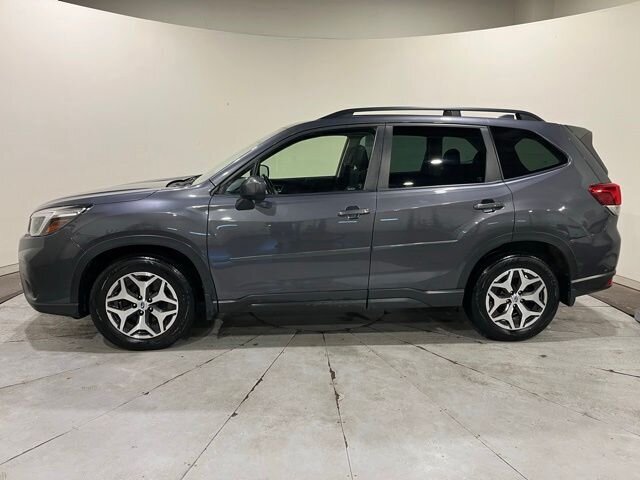 
 2021 Subaru Forester Premium full									