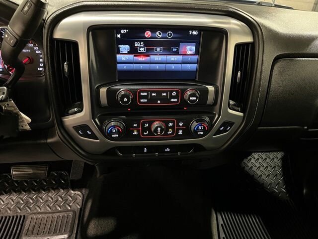 
 2016 GMC Sierra 1500 SLE full									