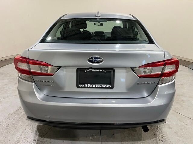
 2018 Subaru Impreza 2.0i Premium full									