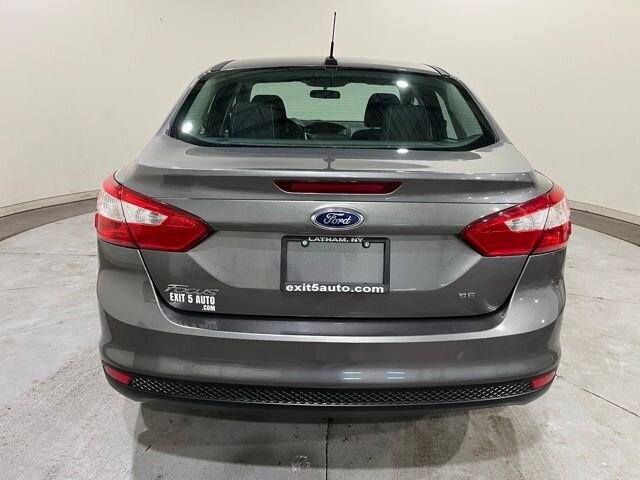 
 2014 Ford Focus SE full									