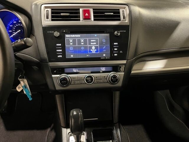 
 2016 Subaru Legacy 2.5i Premium full									