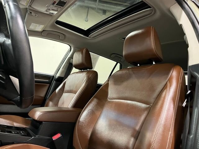 
 2018 Subaru Outback 3.6R Touring full									