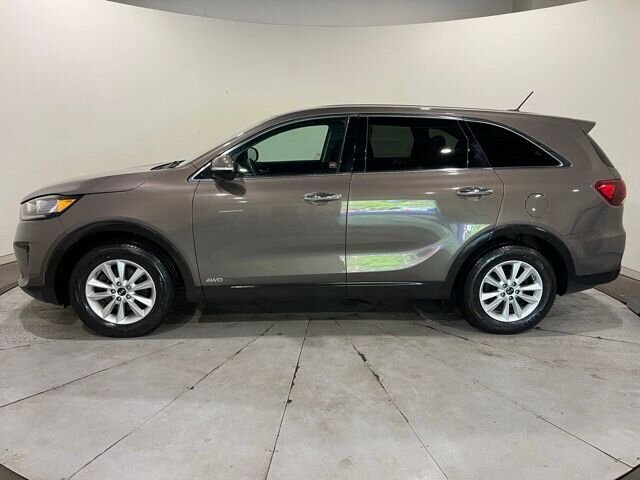 
 2019 Kia Sorento LX full									
