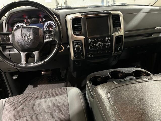 
 2017 RAM 1500 Big Horn full									