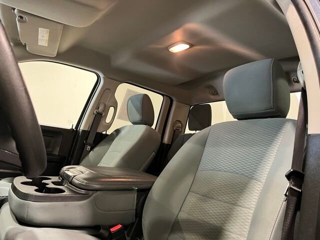 
 2019 RAM 1500 Classic Express full									