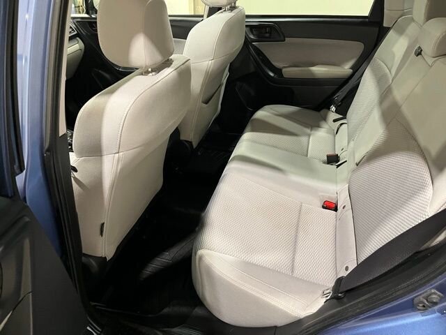 
 2018 Subaru Forester 2.5i Premium full									