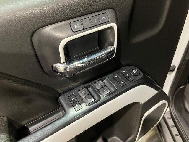 
 2015 GMC Sierra 1500 SLT full									