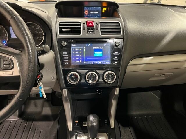 
 2018 Subaru Forester 2.5i Premium full									