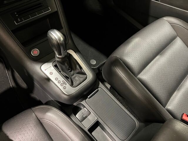
 2014 Volkswagen Tiguan SEL 4Motion full									