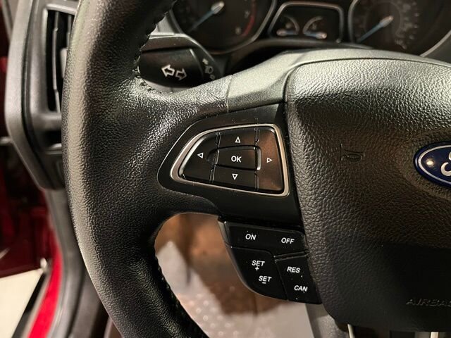 
 2016 Ford Focus SE full									